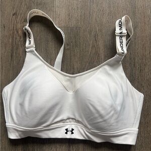 Under Armour White Sports Bra with Adjustable Straps